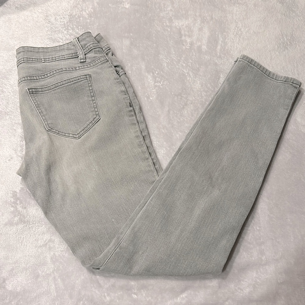 SO Grey Skinny Jeans size 5